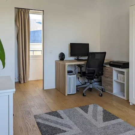 Apartment Appartement Versailles *